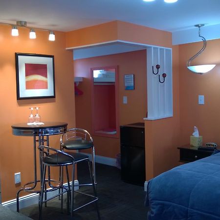 Miami Motel คานานไดกัว ภายนอก รูปภาพ